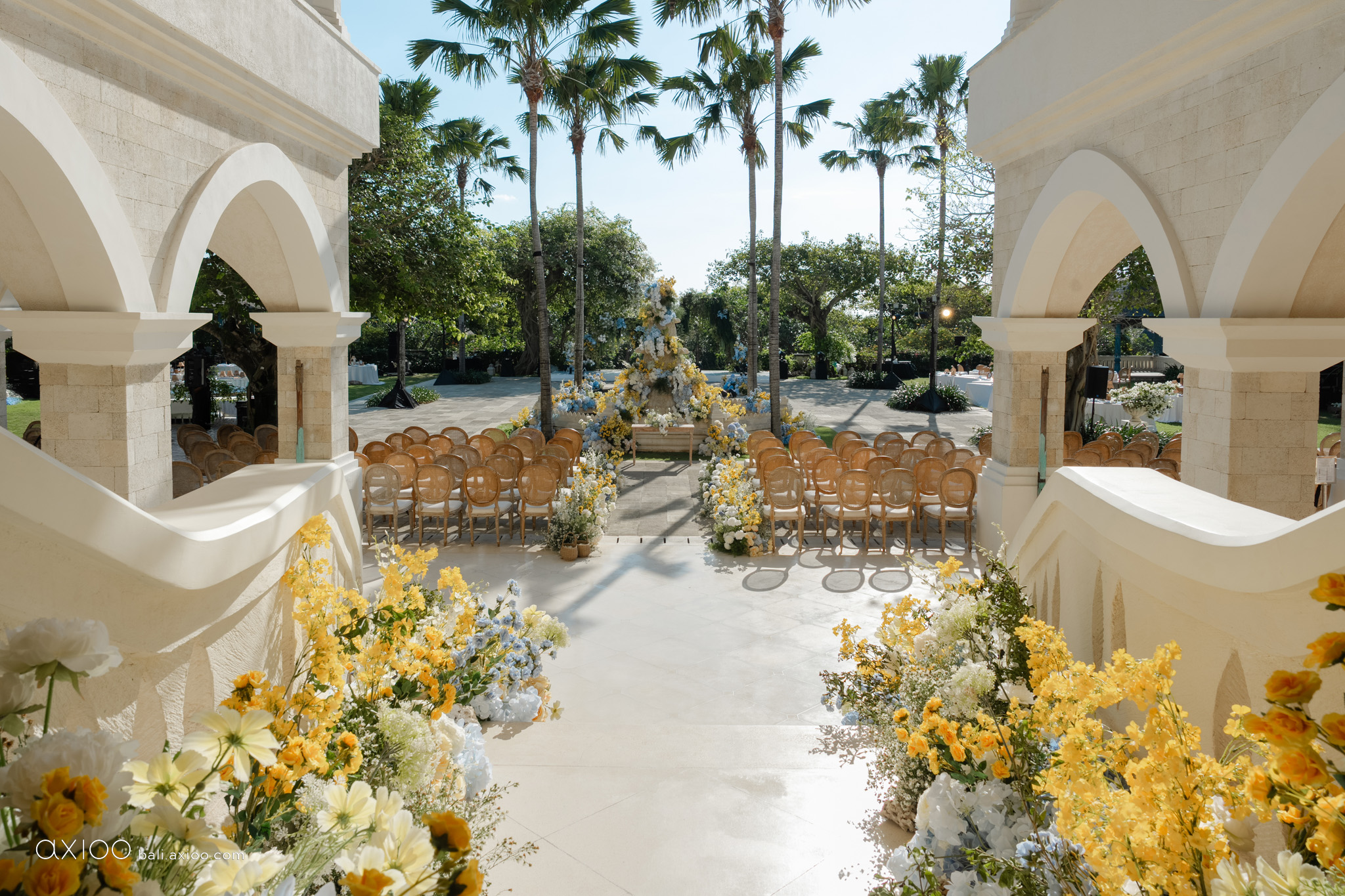 Axioo: An Estate State of Mind | Jumeirah Bali Wedding